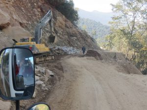 Bhutan Road Construction Phobjika to Thimpu by Doug Knuth
