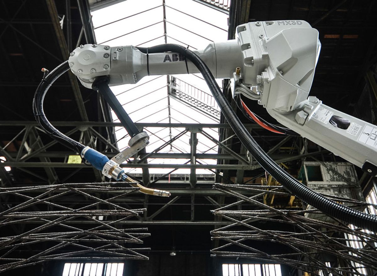 Robots and 3D Printing revolutionising bridge construction