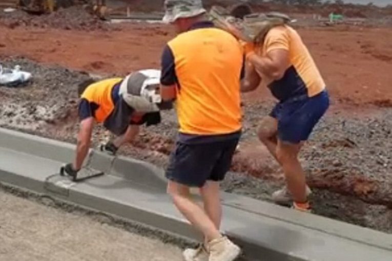 Australian Concrete Curb Experts - this is how it's done!