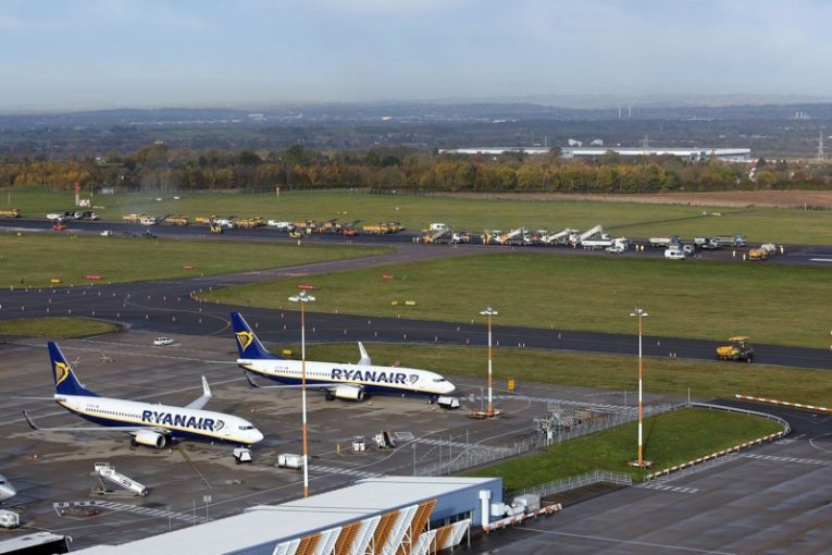 Galliford Try resurfaces England’s East Midlands Airport Runway ...