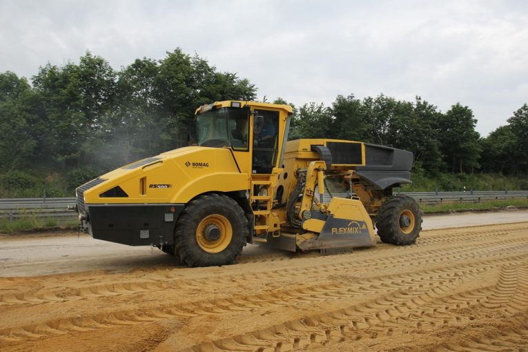 Bomag RS500 recycler/stabiliser shows off superior performance and technology