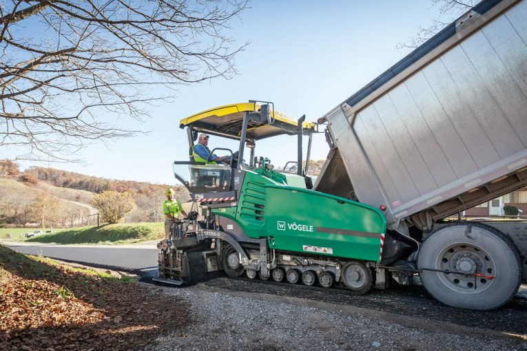 VÖGELE introduce 8 foot SUPER 1700-3i and SUPER 1703-3i cutting-edge universal pavers