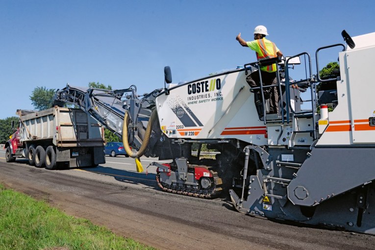 USA milling contractor Costello Industries relies on Wirtgen recyclers