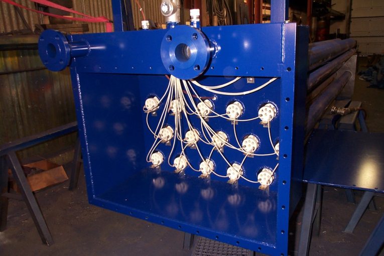 All-in-one heater heats the asphalt tank while supplying hot oil to the plant