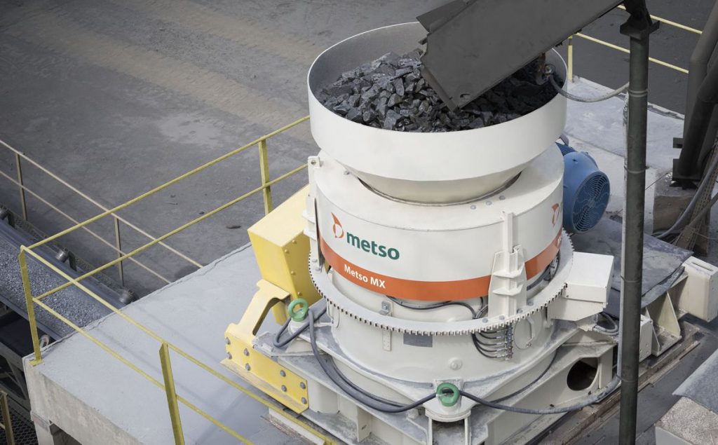 Metso's new MX cone crusher combines for the first-time piston and rotating bowl adjusting technologies previously only available separately on cone crushers.