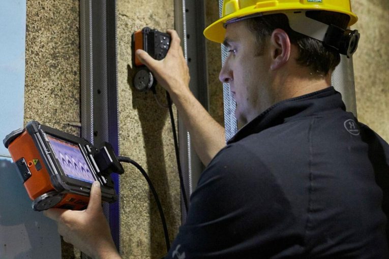 GSSI introduces a handheld all-in-one GPR Concrete Inspection System