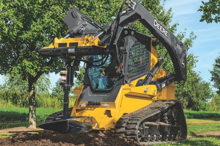 John Deere strengthens durability of planetary augers