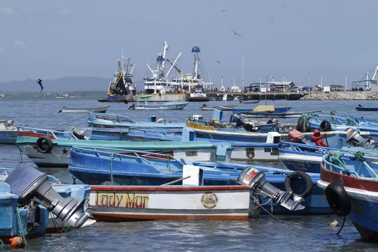 President of Ecuador marks construction of US$1B deep water port in Posorja