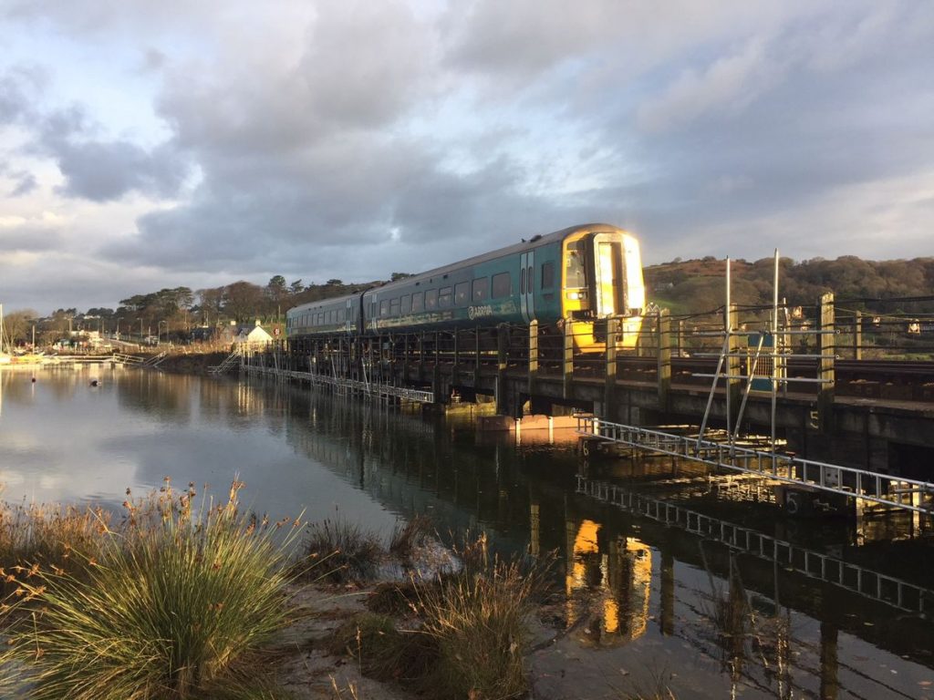 Mabey develops new bridge lifting technique for Network Rail