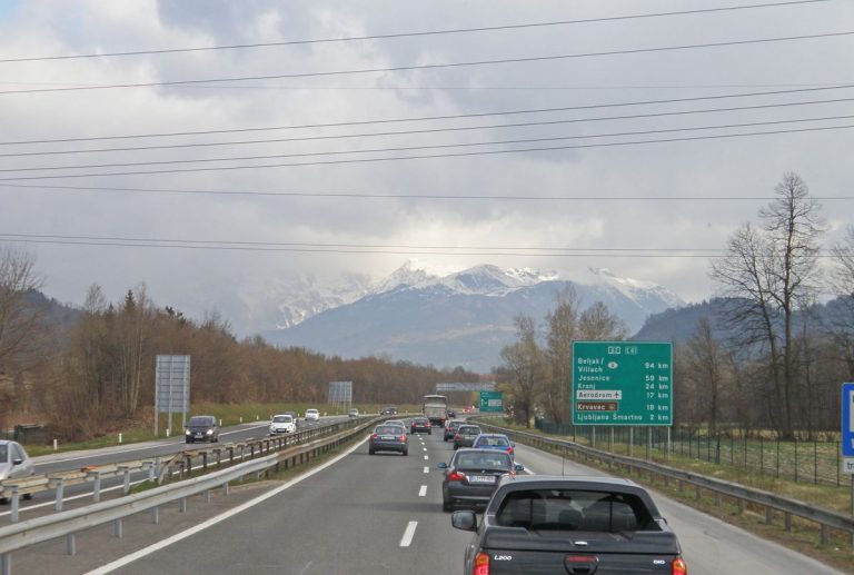 EIB finances tolling infrastructure in Slovenia