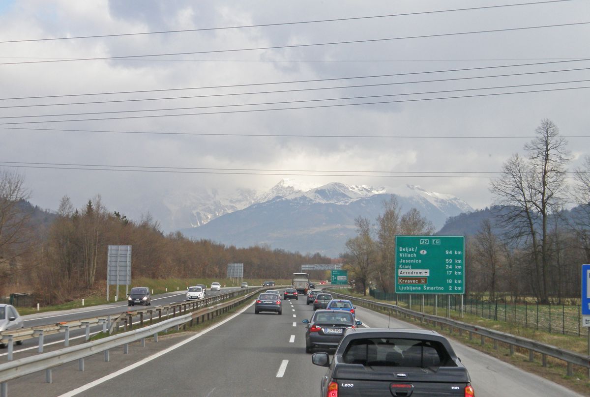 EIB finances tolling infrastructure in Slovenia