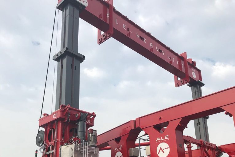 ALE Heavylift invests in new hydraulic gantry lift system