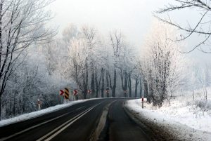 Winter Road - Photo by Łukasz Hejnak