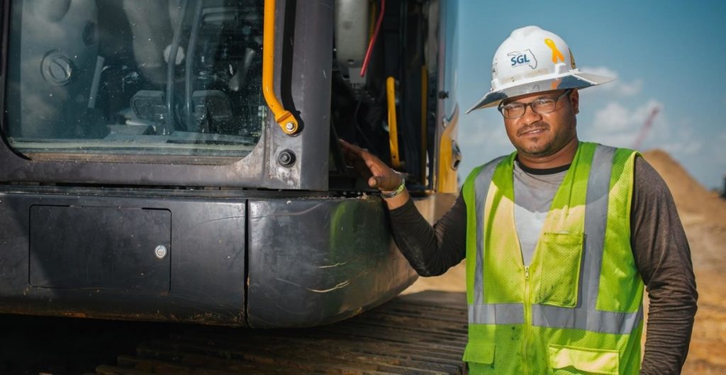 Roberto Rodriguez is one of the many operators working on the I-4 Ultimate project.