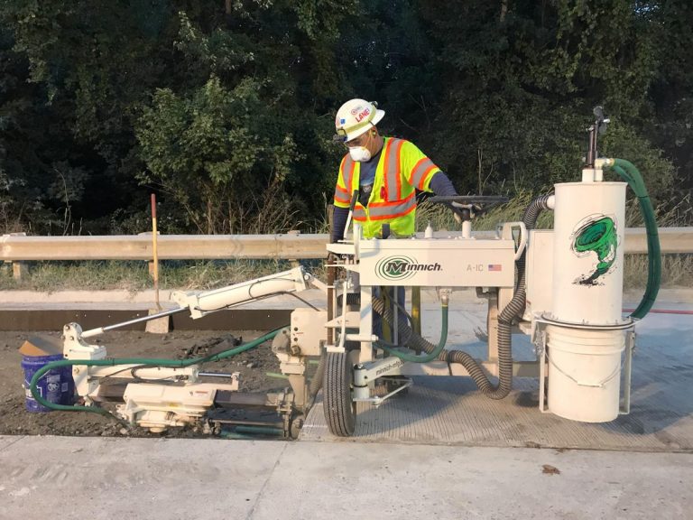 Minnich Manufacturing celebrates their 50th birthday at World of Concrete 2018