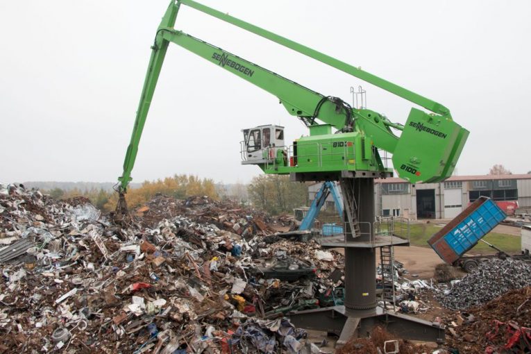 Zlompol celebrates 25th birthday with a SENNEBOGEN material handler