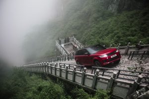 Range Rover Sport PHEV first SUV to climb Heaven's Gate in China
