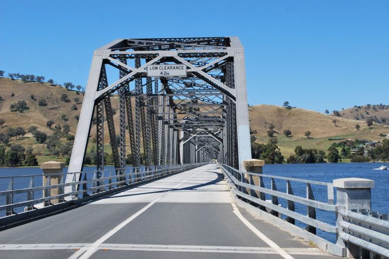 McConnelI Dowell wins A$40m contract for Australian bridge, culverts and intersections