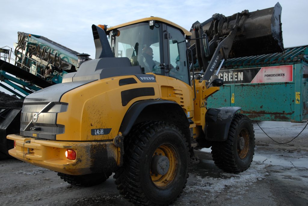 Gwrtaith Gwynedd's Volvo’s Loading Shovel is spot on