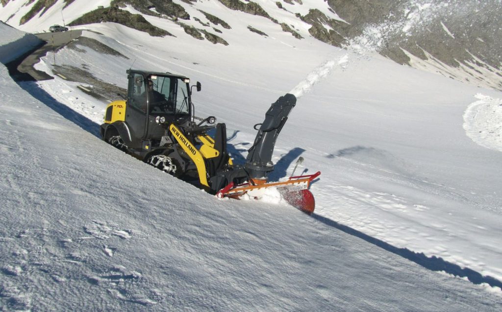 New Holland and The Climate Corporation partner to deliver two-way data sharing