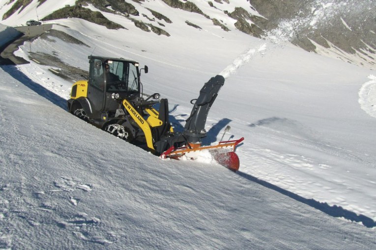 New Holland and The Climate Corporation partner to deliver two-way data sharing