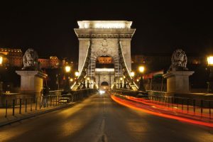 Budapest Bridge - Photo by Mathias Apitz