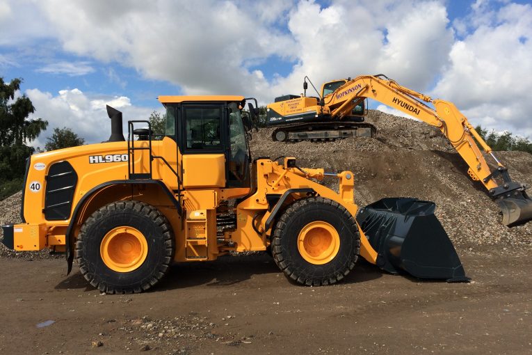Brand-new Hyundai HX130LCR debuts at ScotPlant 2018