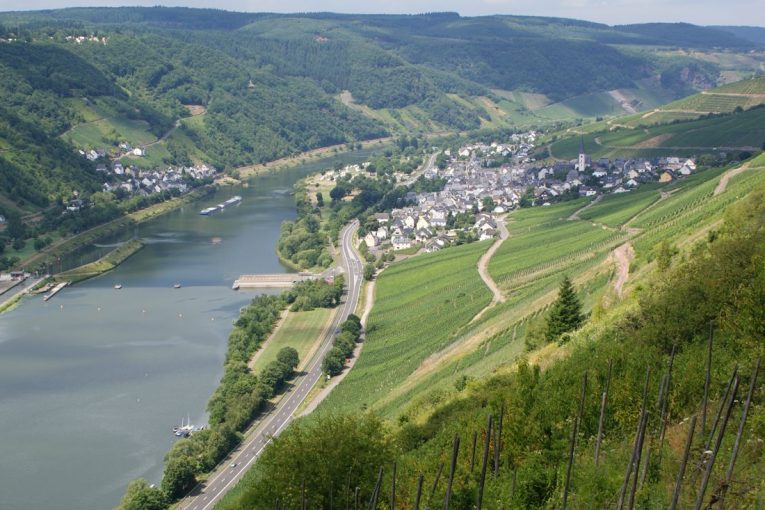 Slope design and management - Beyond the boundaries