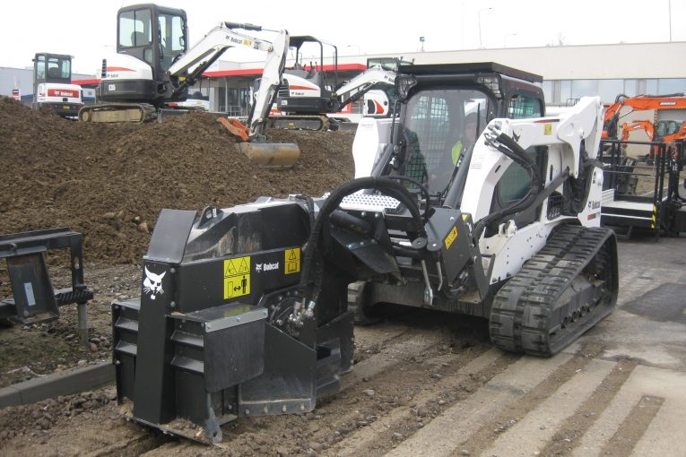Bobcat introduce new WS-SL20 Wheel Saw attachment