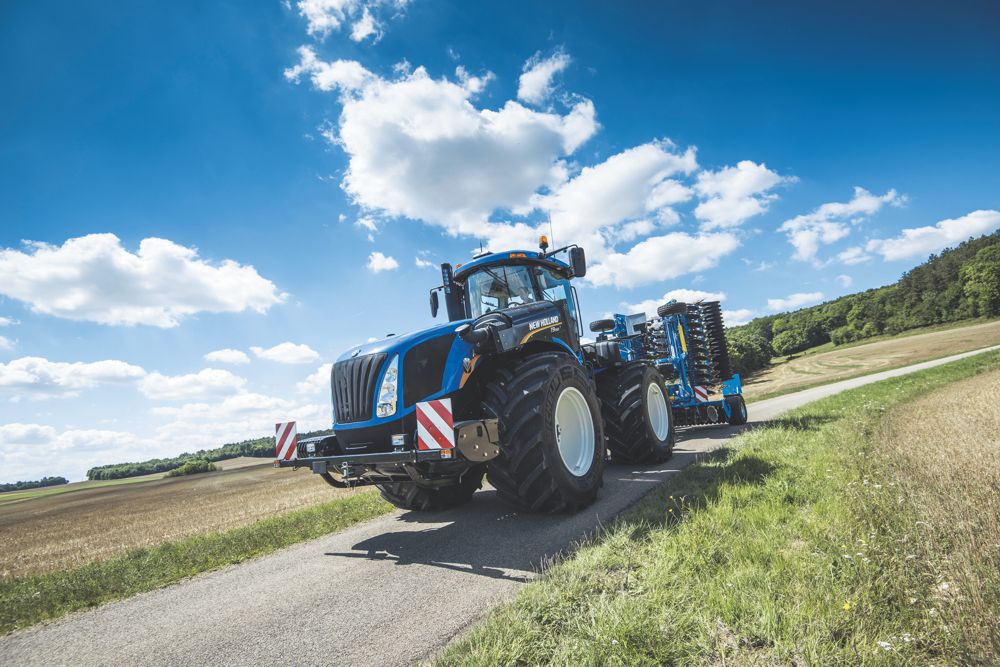 New Holland reveals T9 Auto Command Tractor