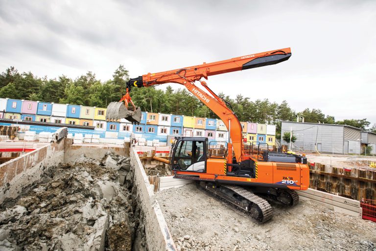 Hitachi unveils ZX210LC-6 Telescopic Arm Excavator at Intermat