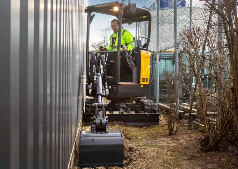 Volvo premiers ECR18E 1.8 tonne compact excavator at Intermat