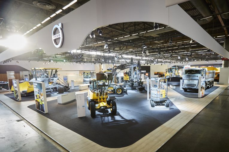 Volvo demonstrates their strengths and successes at Intermat Paris 2018