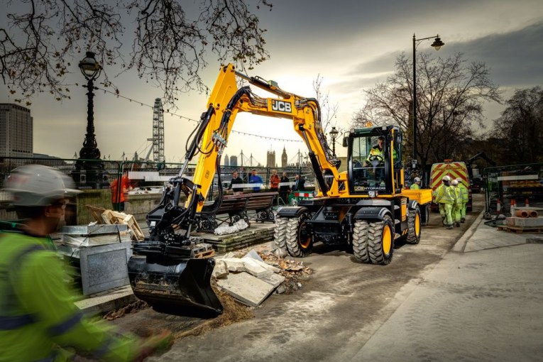 Built in Britain by JCB celebrates the best of British Engineering at the London Motor Show