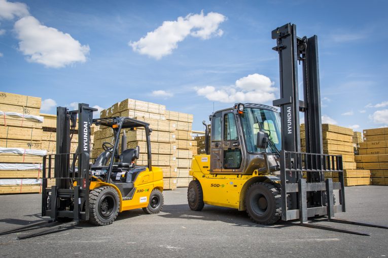 Shipping company Scotline gets a lift with 20 new Hyundai Forklifts