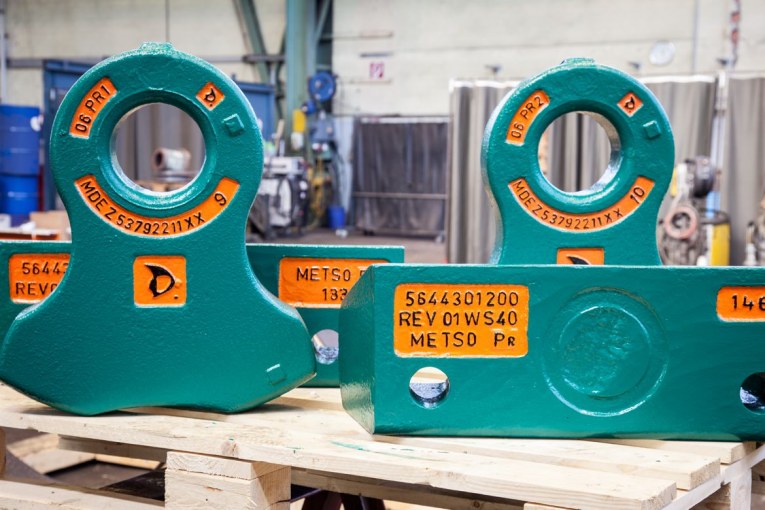 Alloy Hammers for Metso shredders deliver optimized cost per ton