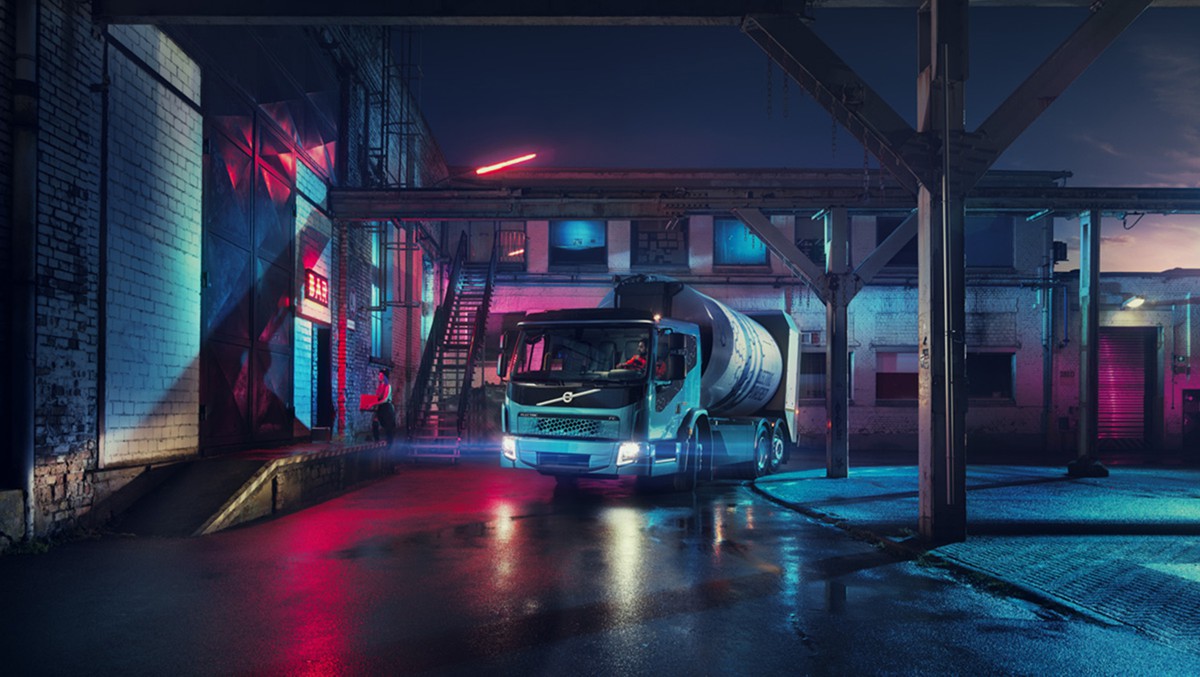 Volvo Trucks presents their second electric truck model in three weeks