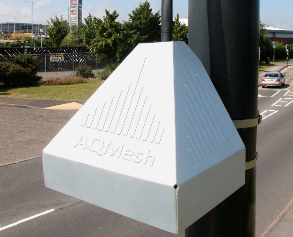 Mayor Sadiq Khan launches new hyperlocal street air monitoring system in London