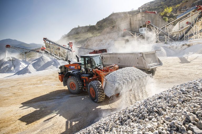 Bulgarian quarry proves value of Hitachi construction machinery with increased efficiency