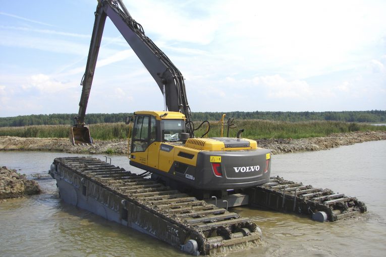 Volvo packs a formidable excavator six pack