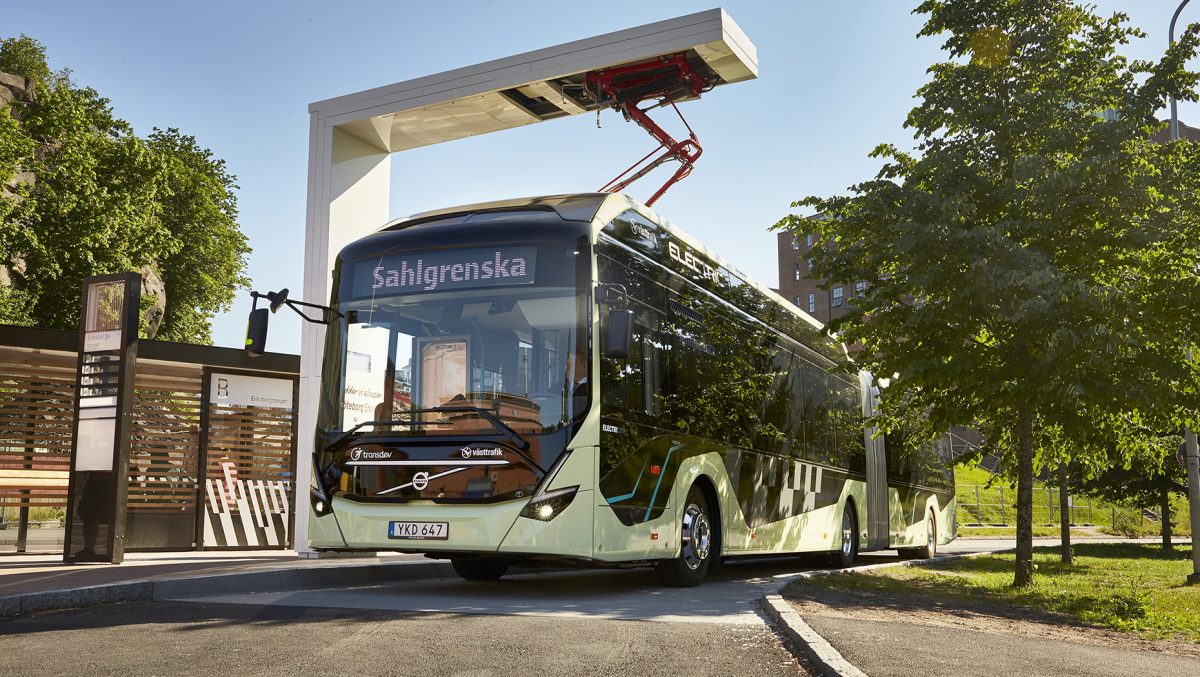 The Volvo Ocean Race signals the start for electric articulated buses in Gothenburg