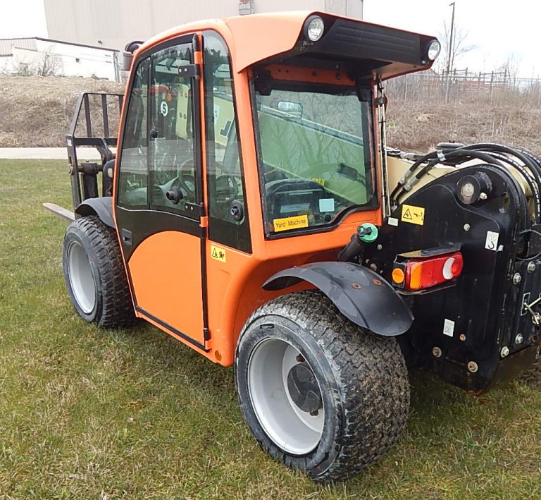 Turf Tyres now available for JLG G5-18A Telehandlers