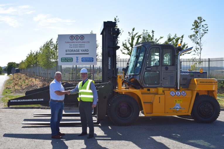 RAM Tubulars orders Hyundai Forklift from new Hyundai distributor Bear Handling