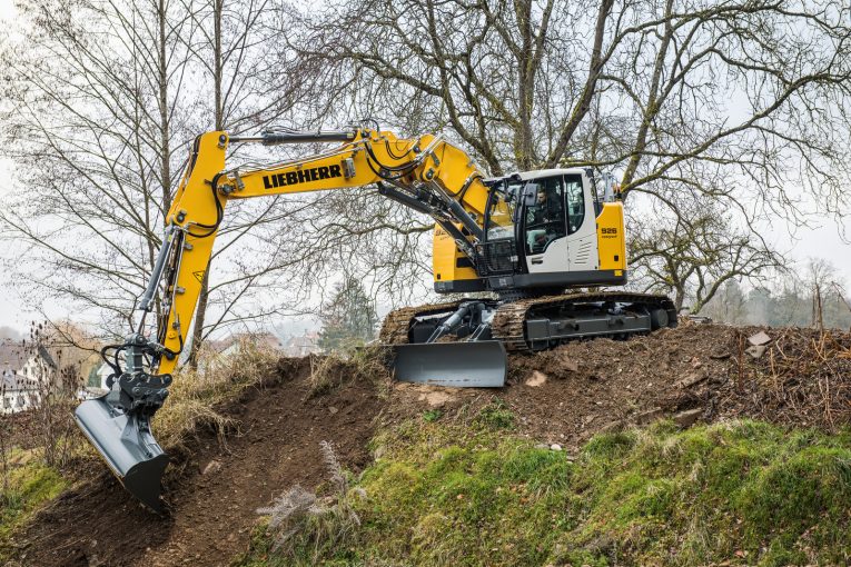 Liebherr starts production of new R 926 Compact crawler excavator
