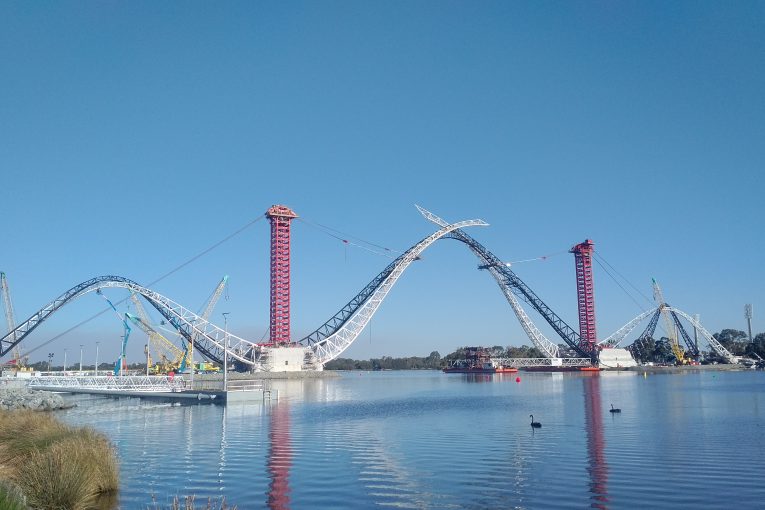 ALE uses innovative Mega Jack to install Perth Bridge