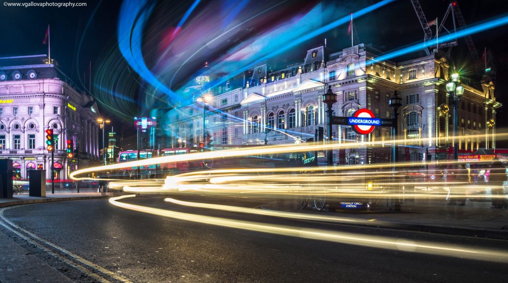 London Lights - Photo by vgallova