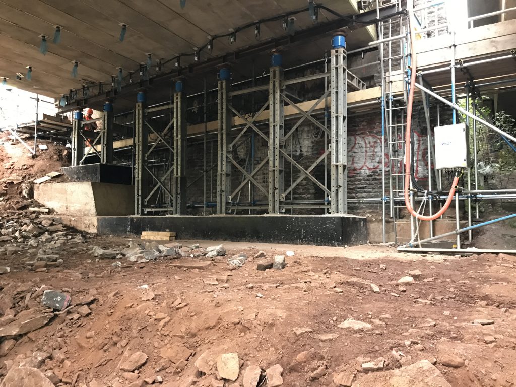 Mabey and Ekspan deliver award-winning Bromley Heath Viaduct refurbishment