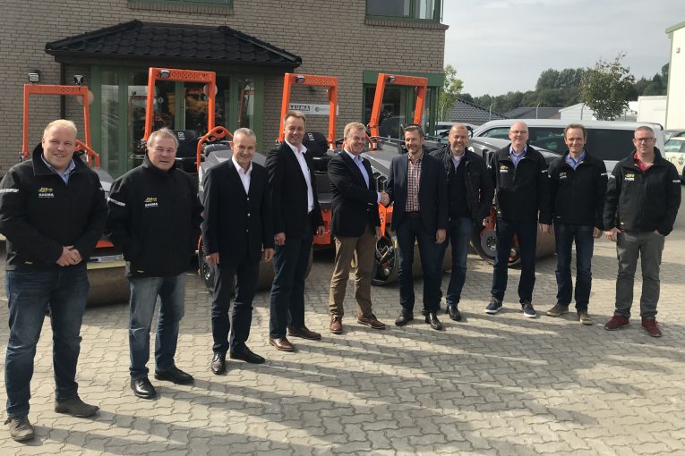 BAUMA Vermiet expands co-operation with Hamm and Wirtgen Hamburg
