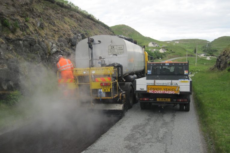 RSTA technical course outlines how to Surface Dress a Road