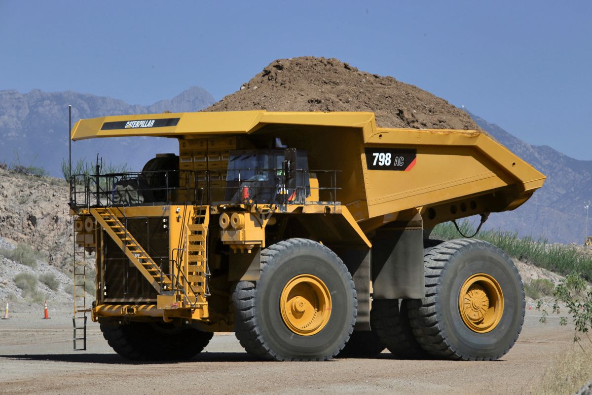 Caterpillar announces two new ultra-class Mining Trucks